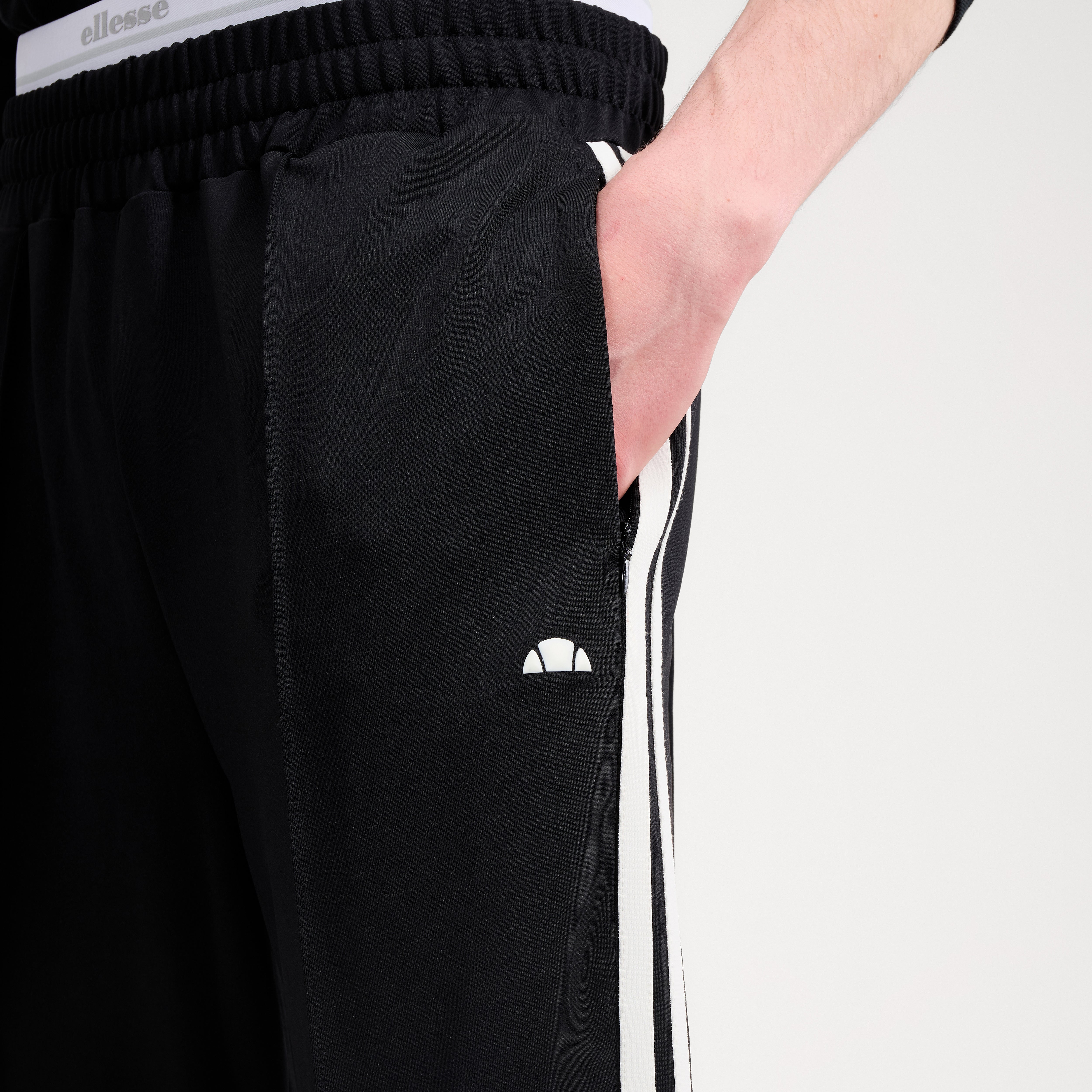 ellesse トラックパンツ Men's Latucci Track Pant Black | Black | Ellesse – ellesse