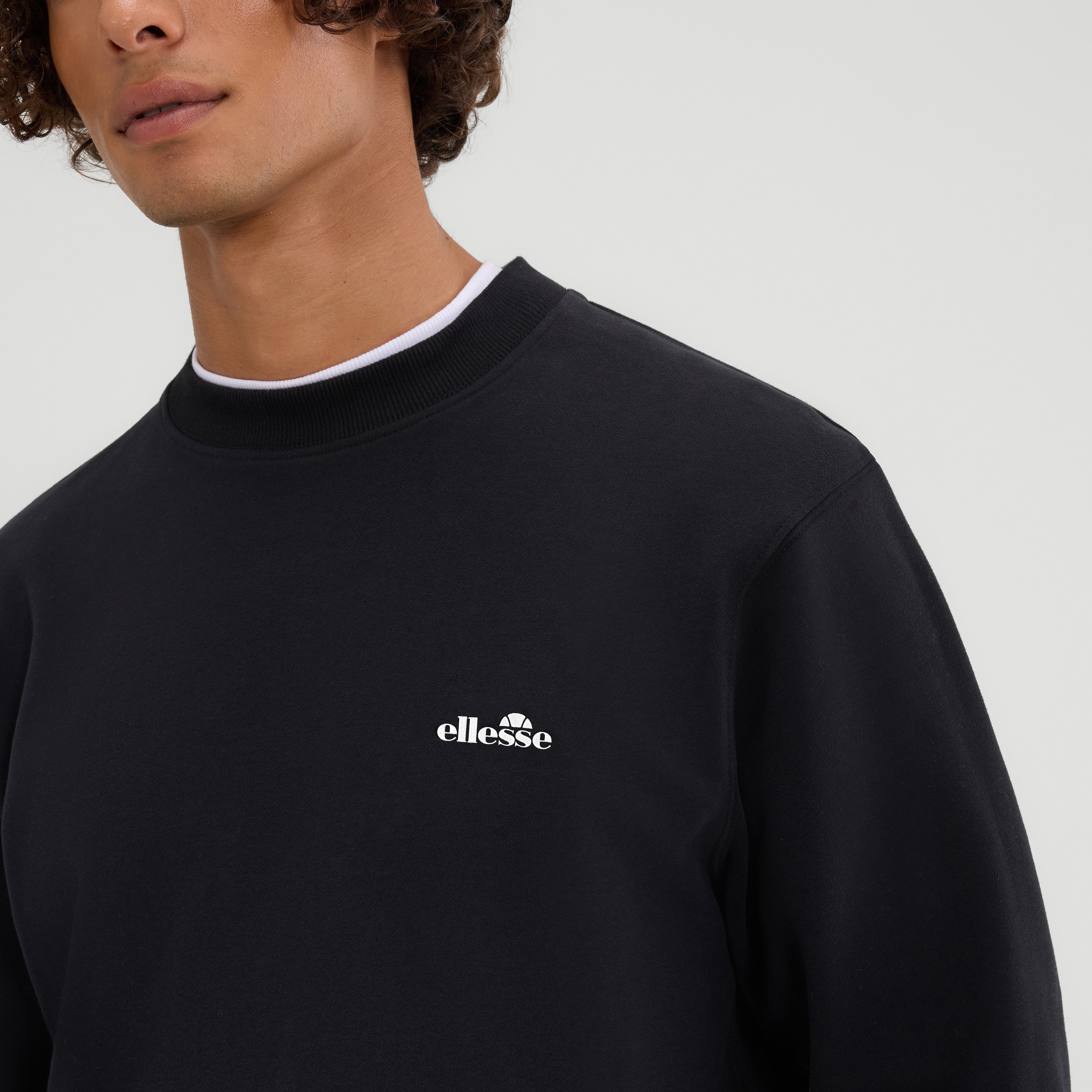 ellesse ブラック メンズ ハイネックウェア L Men's Corcolle Sweatshirt Black | Black | Ellesse – ellesse