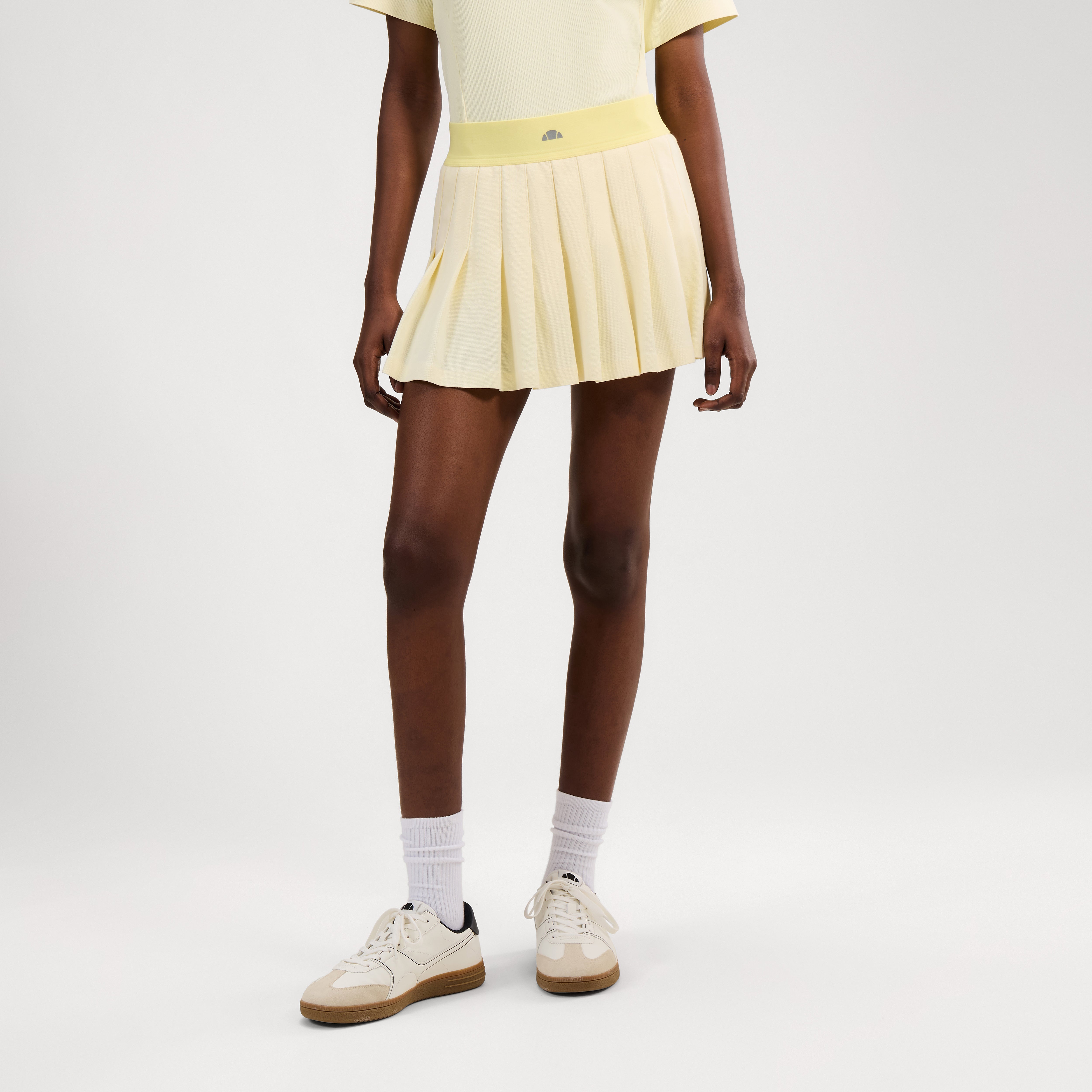 Women's Ortegas Tennis Skort Light Yellow | Yellow | Ellesse – ellesse