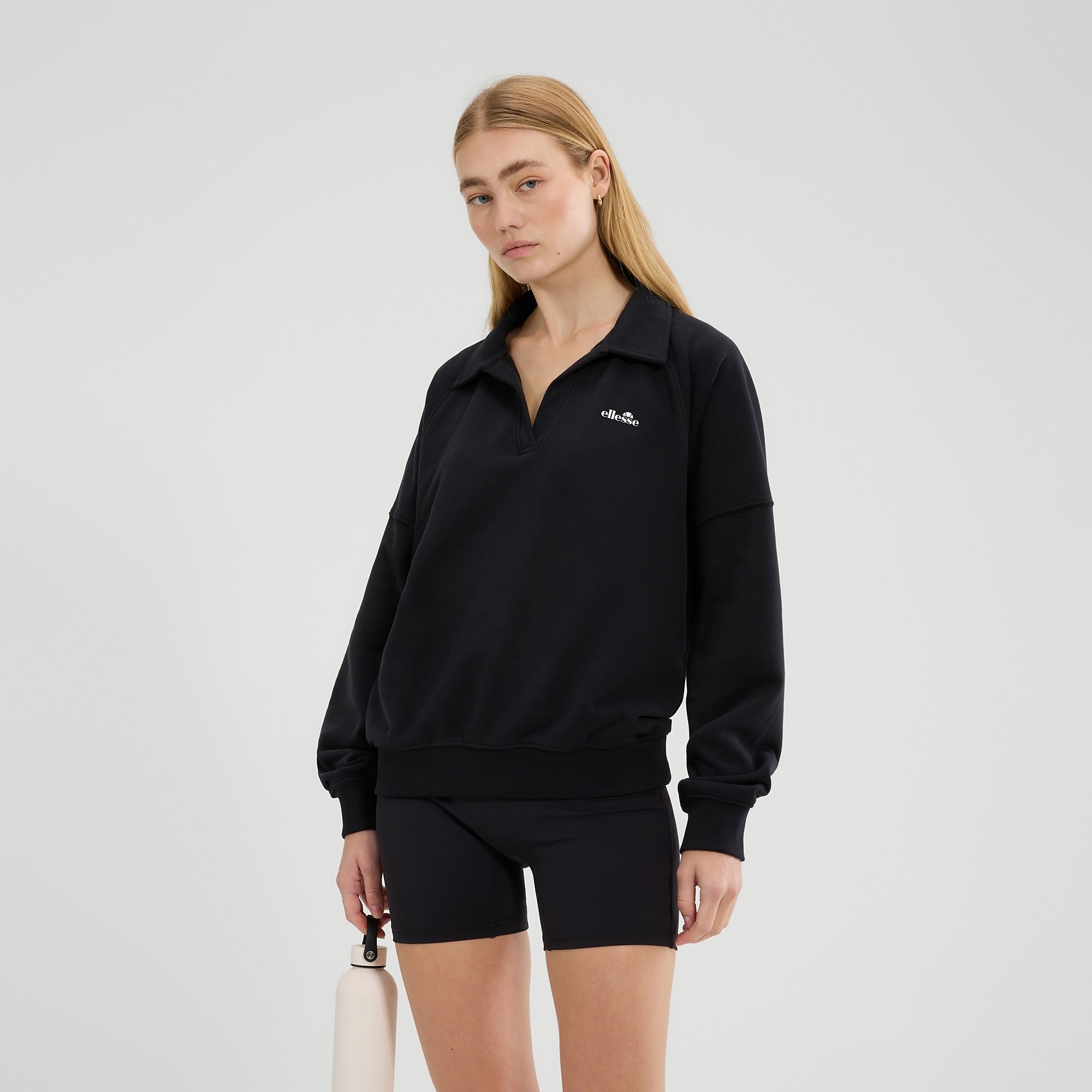 Women's Morcone Sweatshirt Black | Black | Ellesse – ellesse